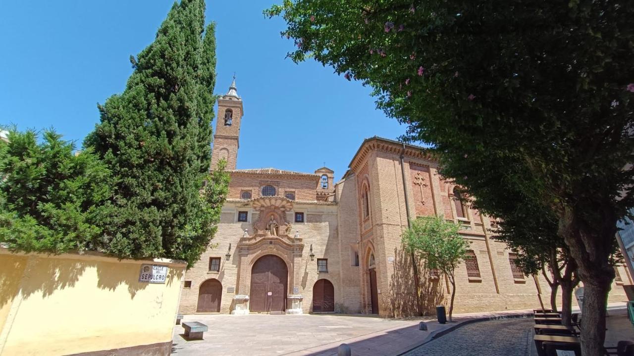 LC Gavín Saragoça Exterior foto