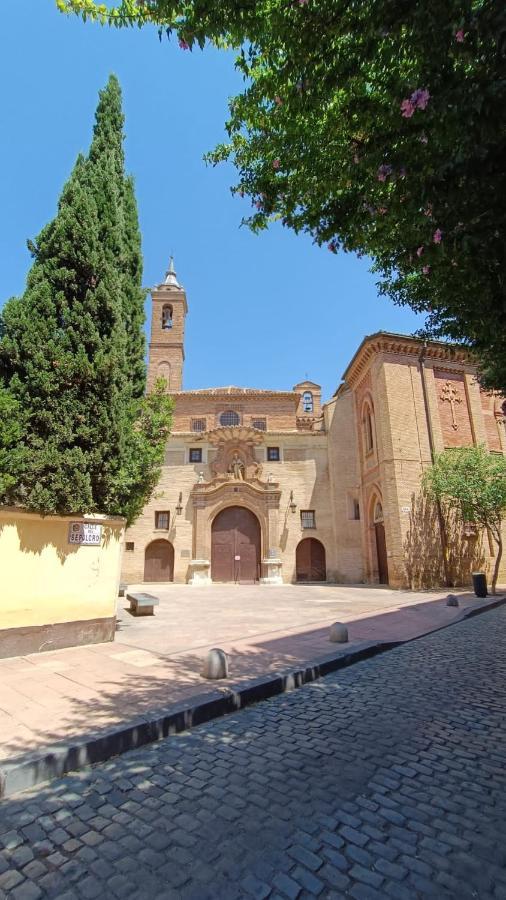 LC Gavín Saragoça Exterior foto